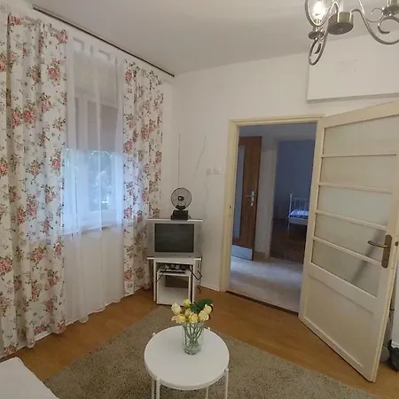 Ruzica * קריקווניצה